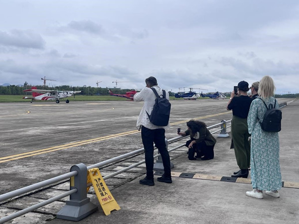 1759135010392012097.jpg 澳大利亚媒体团1_副本.jpg