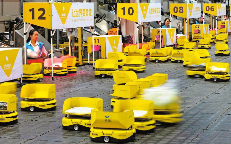 1763027778985041534.jpg J2.jpg