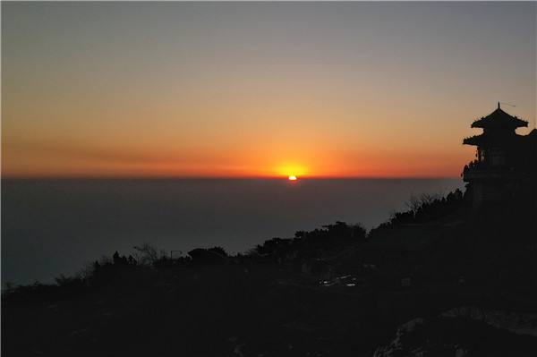 1762829380276068356.jpg VCG111539556084.jpg