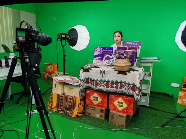 1764320840404008229.jpg 35.jpg