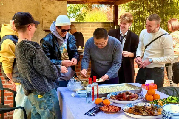 1764755397160099320.jpg hm 12.3 2.2 600.jpg