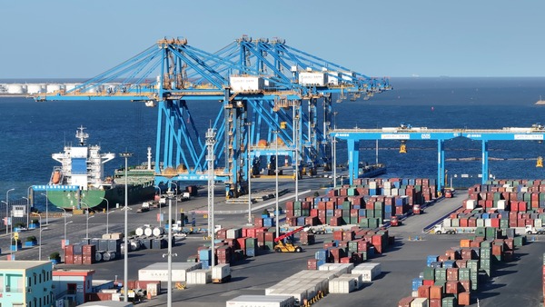 1766995735442042144.jpg imgi_23_67ce14ef9bc34f499b04662347bb3284.jpg