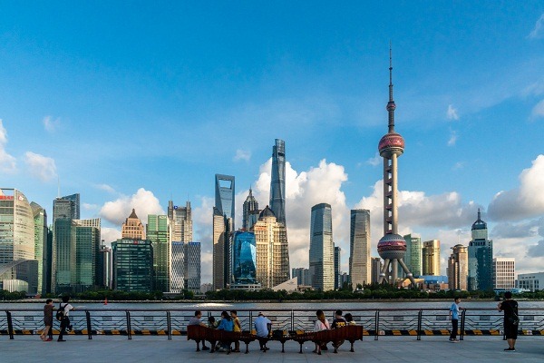 Shanghai renews allure as world-class business hub