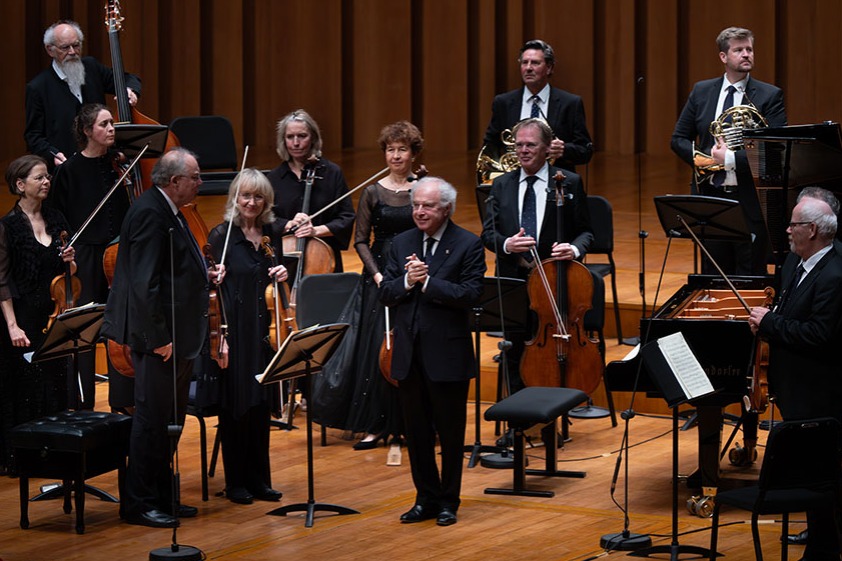 A farewell voyage through Mozart's music