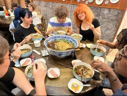 International students dive into Zhenjiang's living heritage