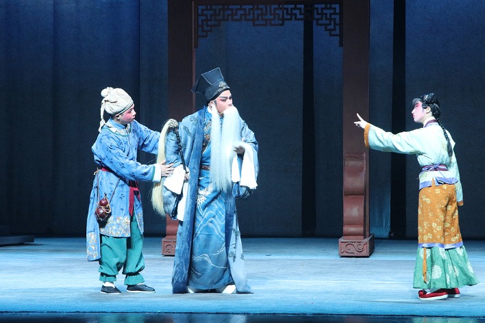 New Shaoju Opera 'He Zhizhang' makes its debut in Hangzhou