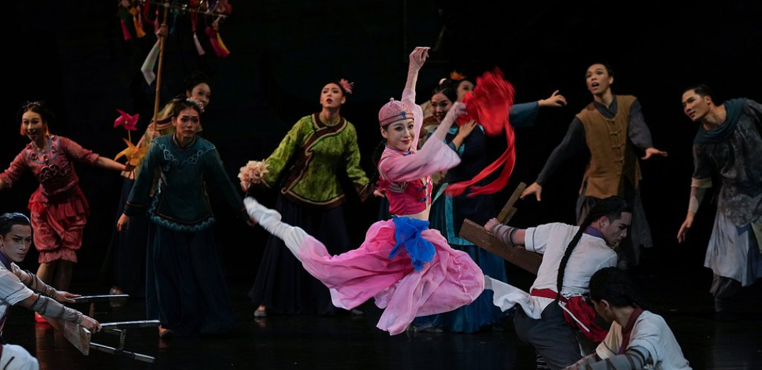 Dance drama brings Guangdong's cultural heritage to life