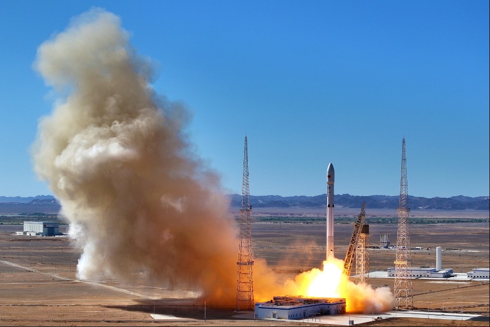China's most powerful single-body rocket makes maiden flight