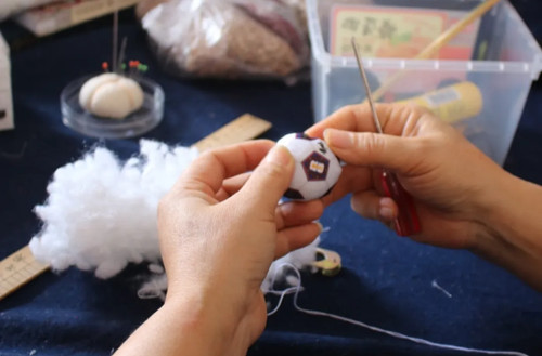 Zhuang brocade goes global as World Cup official licensed product