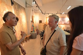 International summer school participants explore art of traditional Chinese murals