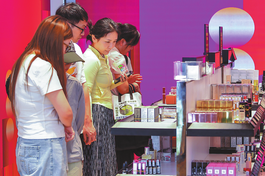 Hainan FTP delivers robust results of island-wide customs regime in H1