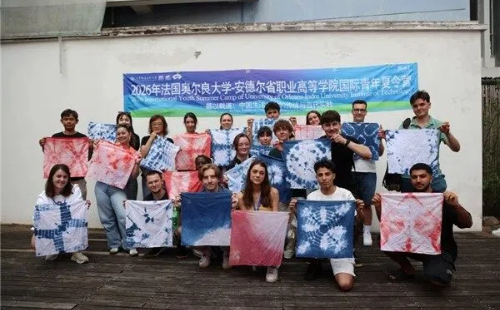 French students immerse themselves in Chinese culture in Jinhua