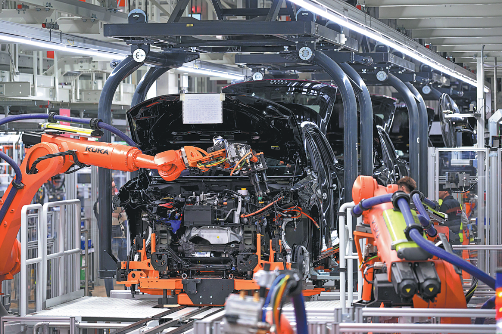Premium Audi sedan built in Changchun joins electric era