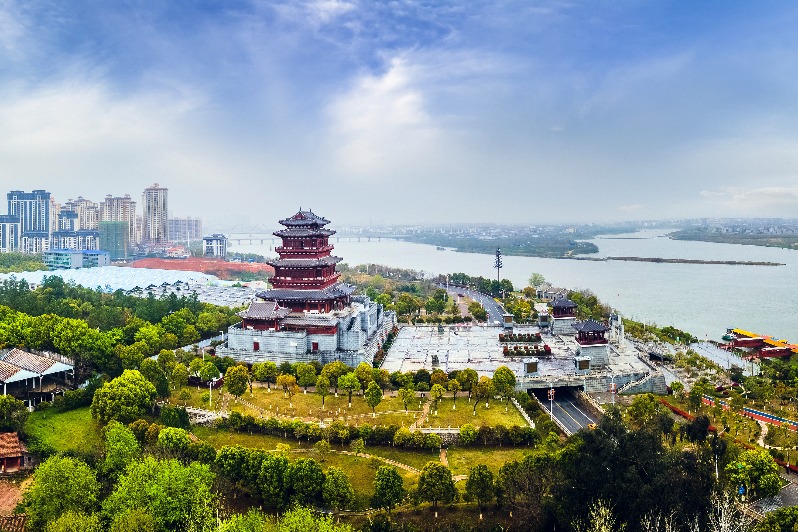 Fuzhou rides a rising economic wave