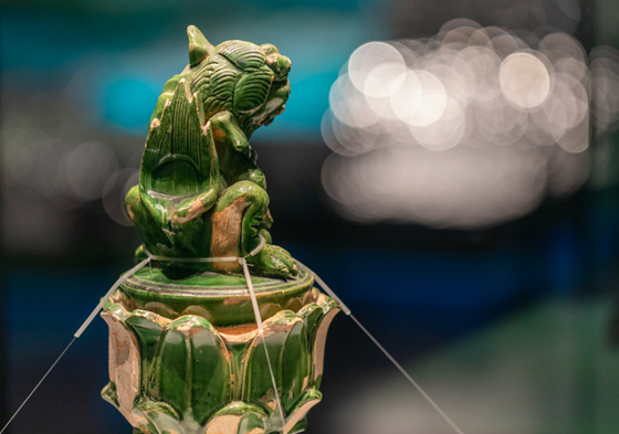 Green-glazed beast-shaped incense burner reveals Song-era elegance