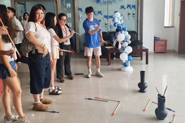 International students experience Chinese culture at Nanjing Tech University