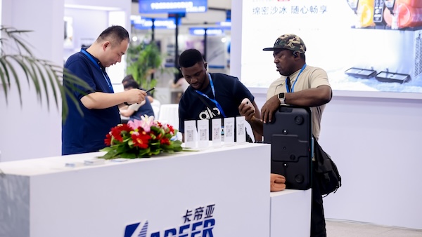 Ningbo Home Appliance Expo attracts global buyers