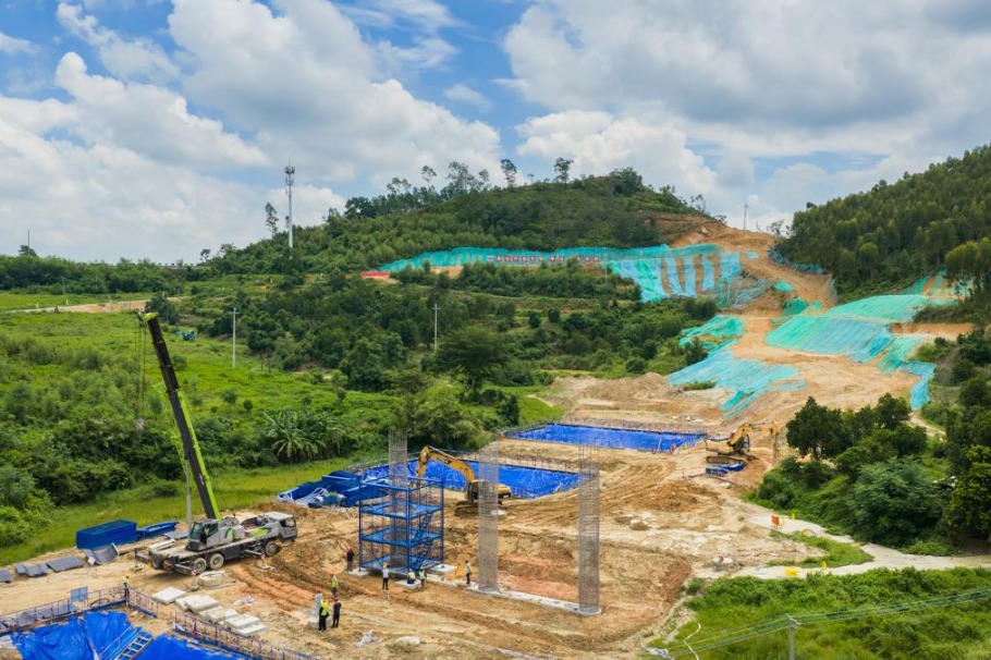 New Nanning-Zhanjiang link starts with labor competition