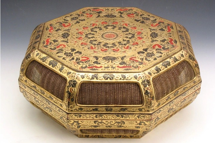 100 treasures celebrate 100 years of Shenyang Imperial Palace Museum