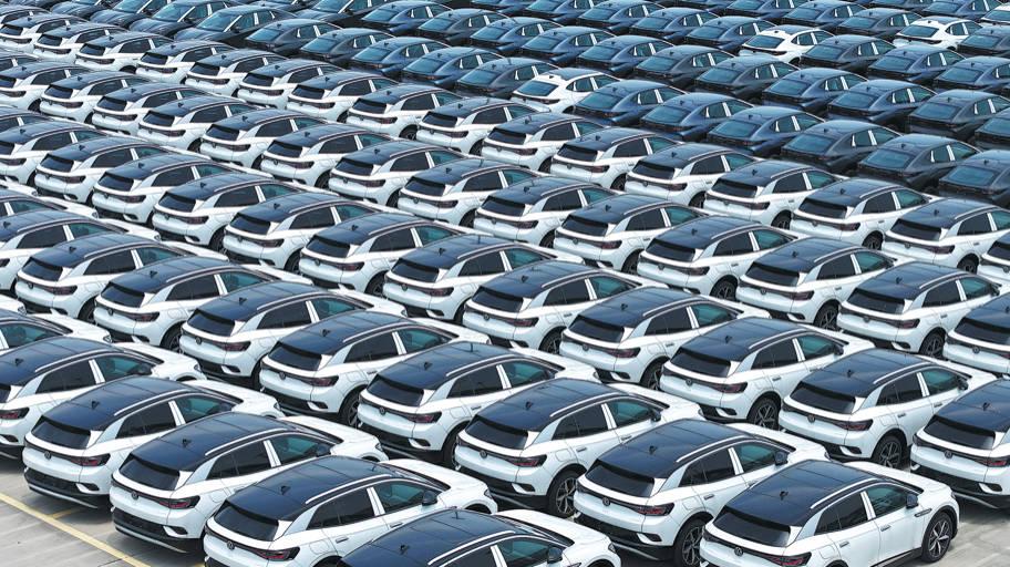NEVs grab over 60% of deliveries in July