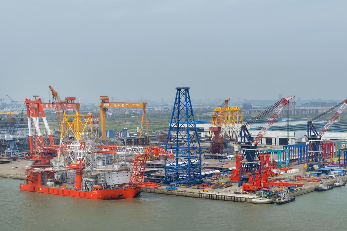 Nantong's 276km coast powers up a blue economy