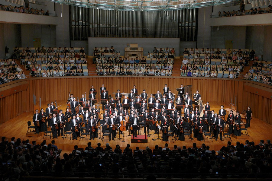 Symphony orchestra opens season with Beijing concert