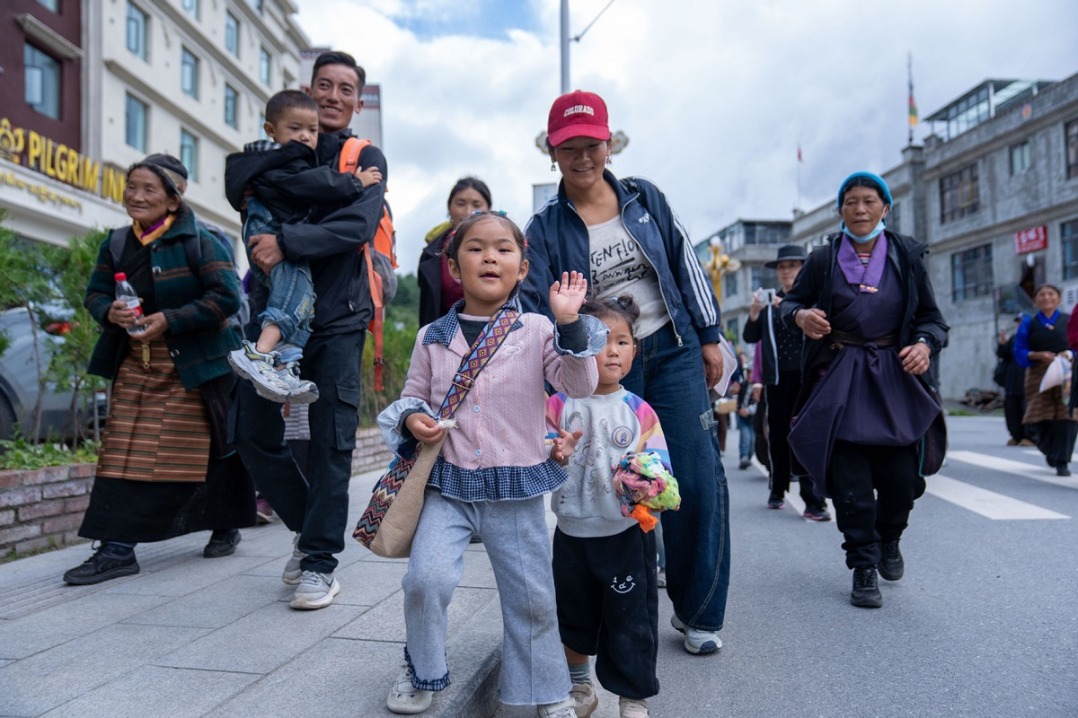 Evacuated residents returning home after mudslide hits border port in China's Xizang