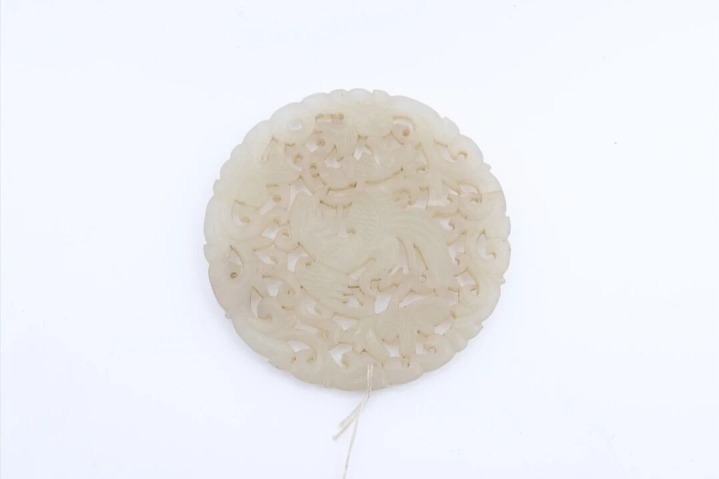 Jiangsu exhibition explores cultural meanings behind traditional Chinese colors