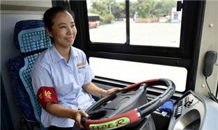 Three Ningbo delegates attend CPC congress