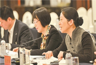 Deputies to Ningbo People's Congress discuss government report