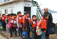 'Ferryman' dedicated 15 years to protecting students' dreams