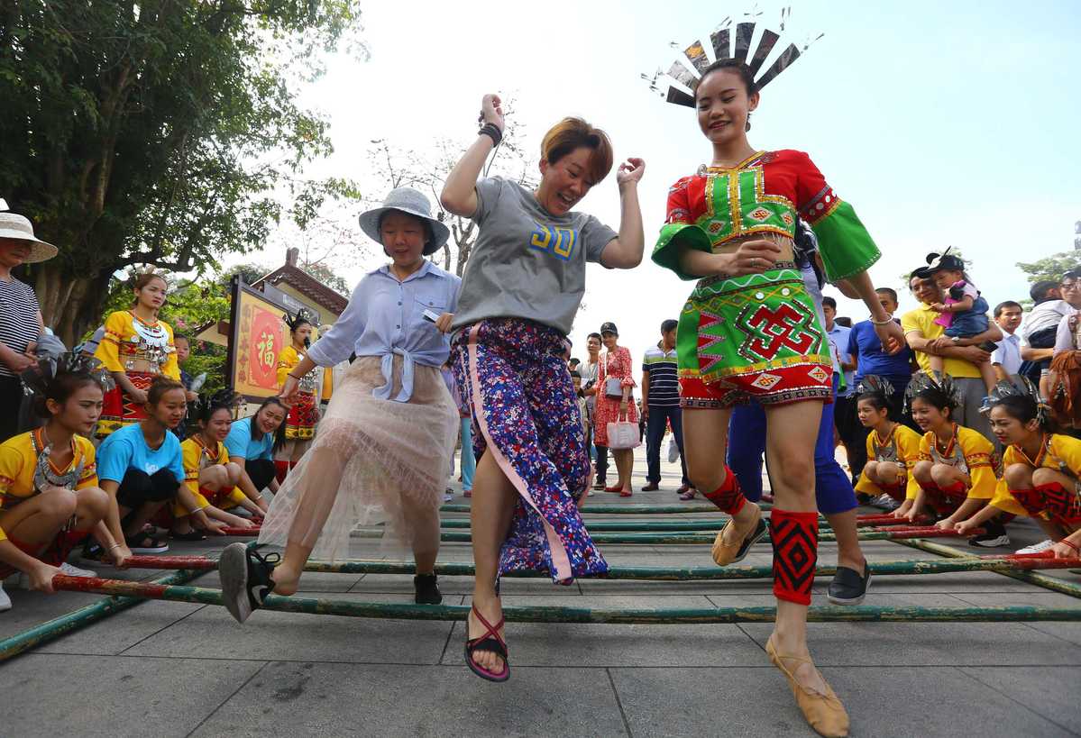 Sanya to pilot implementing tourism trustworthiness incentive measures