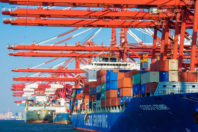 Stabilizing economy among year's tasks