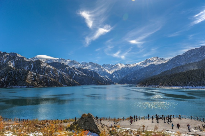 New sightseeing loop in western China launched to boost tourism