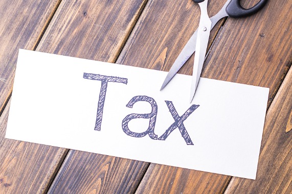 Entrepreneurs on mainland welcome corporate tax cuts