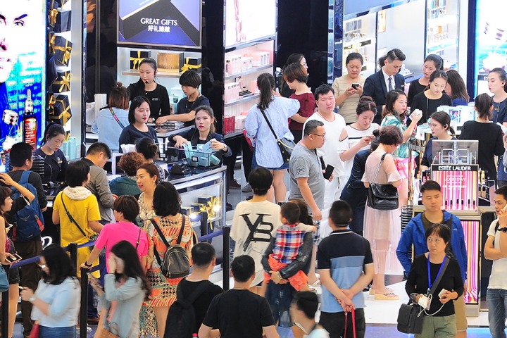 Hainan duty-free sales exceed $6.64b in past 8 years