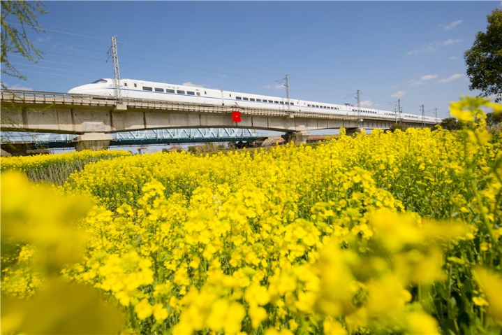 Guangdong, Jiangsu, Shanghai most competitive economies