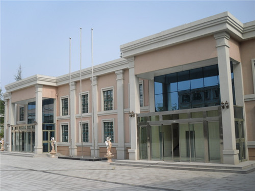 青岛志贤中学 (1).jpg