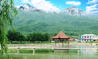 Huazi Mountain tourist area