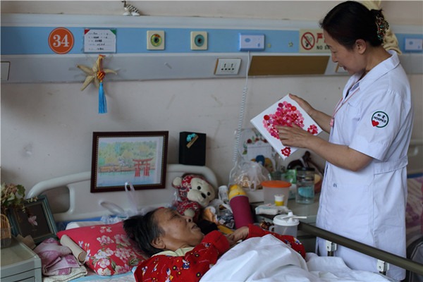 China to promote end-of-life care services