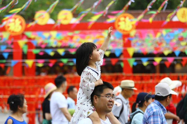 China's service trade up 4.1% in first four months