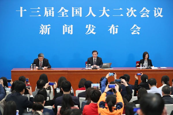 个人信息保护法 (gèrén xìnxī bǎohùfǎ): Personal information protection law