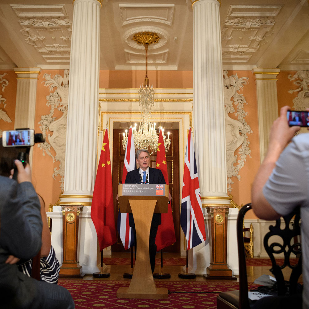 Sino-UK dialogue yields dozens of outcomes