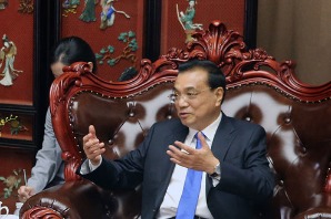 Li calls for safeguarding of free trade