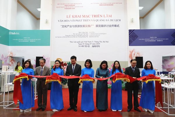 China's cultural tourism highlighted, adored in Vietnam