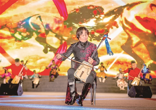 Baotou art festival marks 34th session