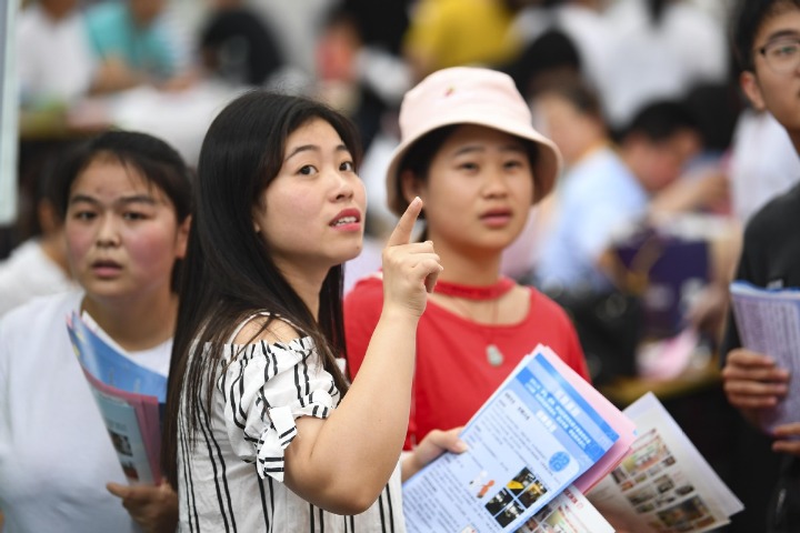 China sees steady employment in Jan-Aug