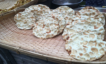 Stone buns (石子馍/Shizimo)