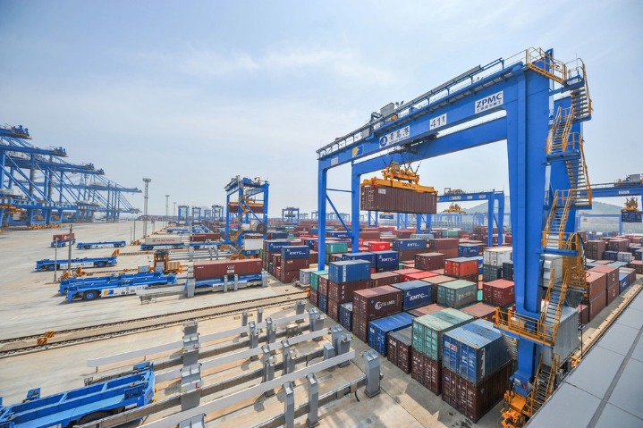 Jan-Sept trade up 2.8% amid conflicts