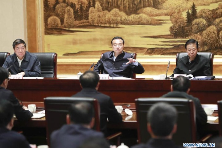 Li inspects Shaanxi's business environment
